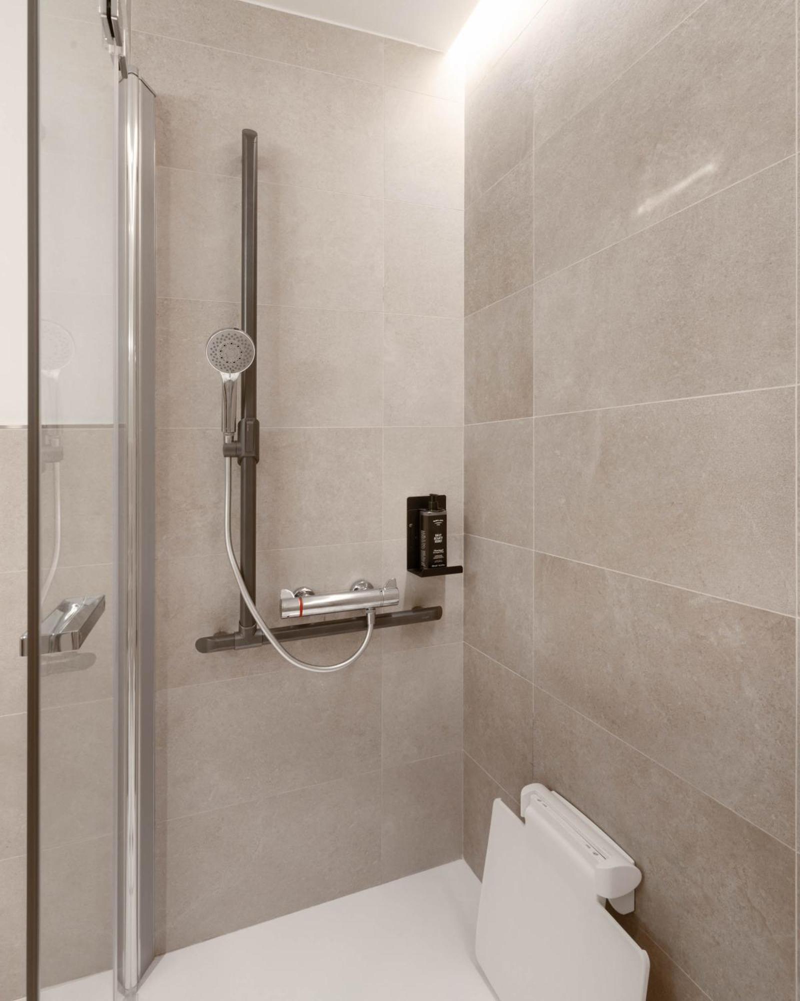 Limehome Madrid Calle De Juan Hurtado De Mendoza Номер фото